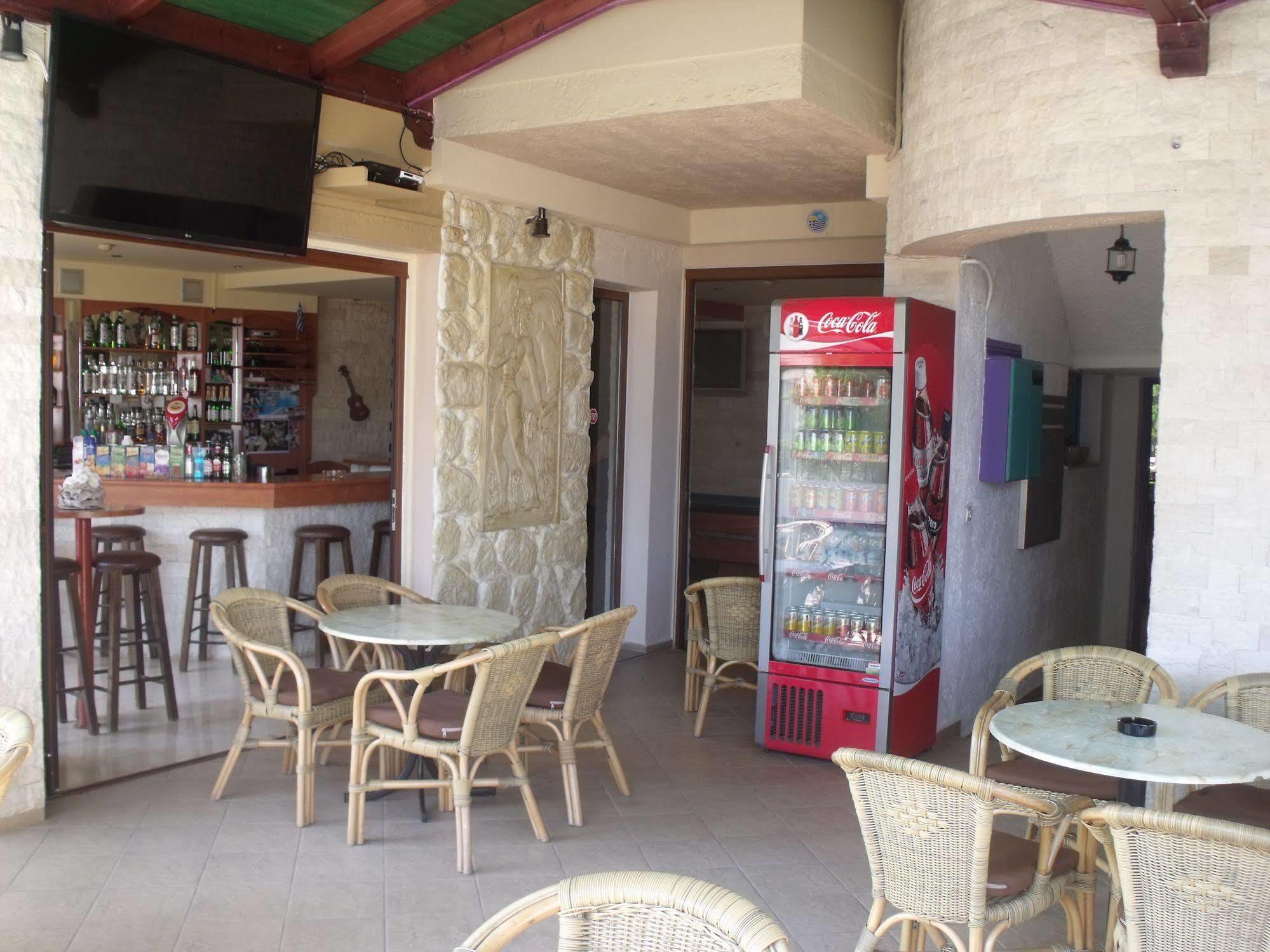 Litsa Hotel 2*